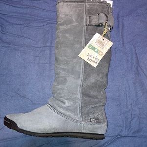Simple Brrlin Boots